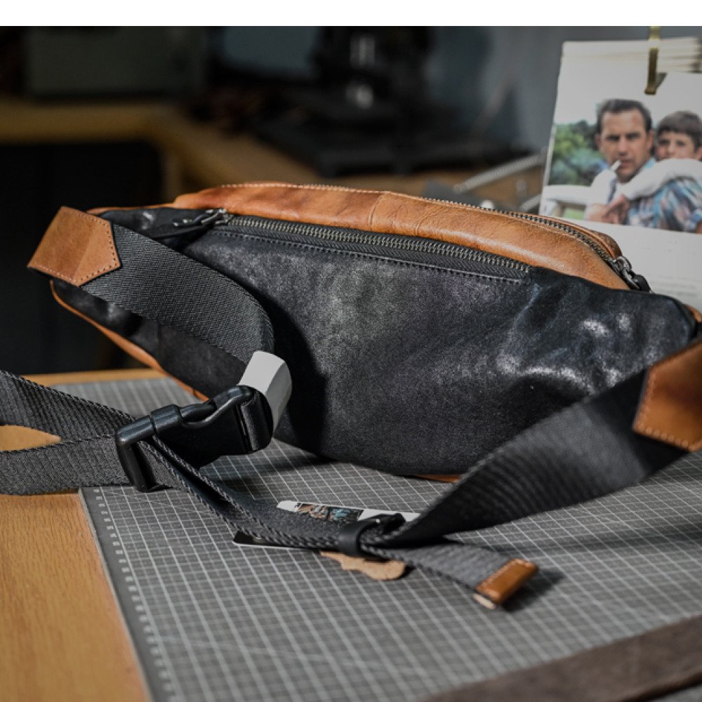 Chest bags for men black belt bag leather bum bag